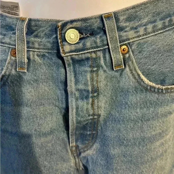 Vintage Levi 501 - Picture 14 of 14